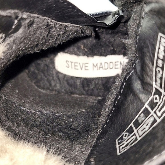 Steve Madden Astrixx Women's Ankle Boot Black Faux Fur Trim Side Zip Size EU 37 - Picture 9 of 15